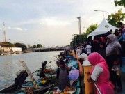 หลากหลายความอร่อยที่ตลาดน้ำตานี
