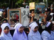 สื่อนอกเผยแพร่คำเล่าชาวมุสลิม พระสติของ “รัชกาลที่ ๙” ช่วยพ้นวิกฤตลอบวางระเบิดใกล้ที่ประทับระหว่างเสด็จฯ เยือนยะลา