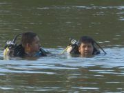 สลด! นร.มัธยมยะลาไปถ่ายสารคดีตกปลาส่งครู ลงเล่นน้ำในแม่น้ำปัตตานี ถูกกระแสน้ำพัดสูญหาย 2 คน