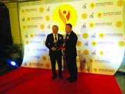 มธ.มอบโล่ ‘ภาณุ’ ผู้ทำคุณประโยชน์ดีเด่นด้านทรัพยากรมนุษย์