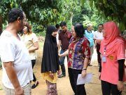 ศอ.บต.ลงพื้นนราธิวาสติดตามการพัฒนาคุณภาพชีวิตผู้ที่ได้รับผลกระทบไฟใต้