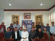 ทวี สอดส่อง นำทัพพรรคประชาชาติ เข้าพบจุฬาราชมนตรี ขอโอวาท